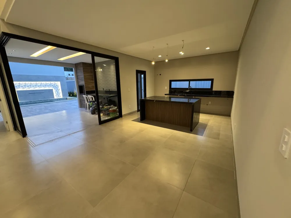 Casa, 4 quartos, 230 m² - Foto 57