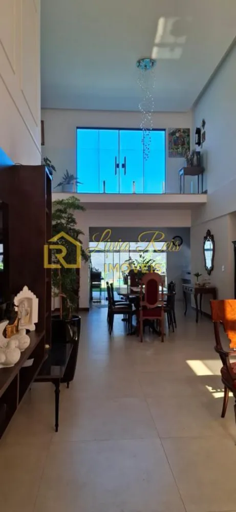 Casa, 4 quartos, 250 m² - Foto 4