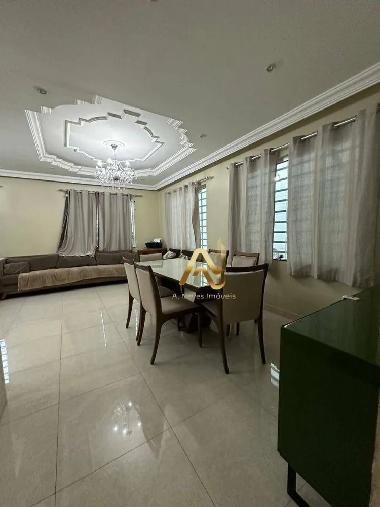 Casa, 3 quartos, 137 m² - Foto 2