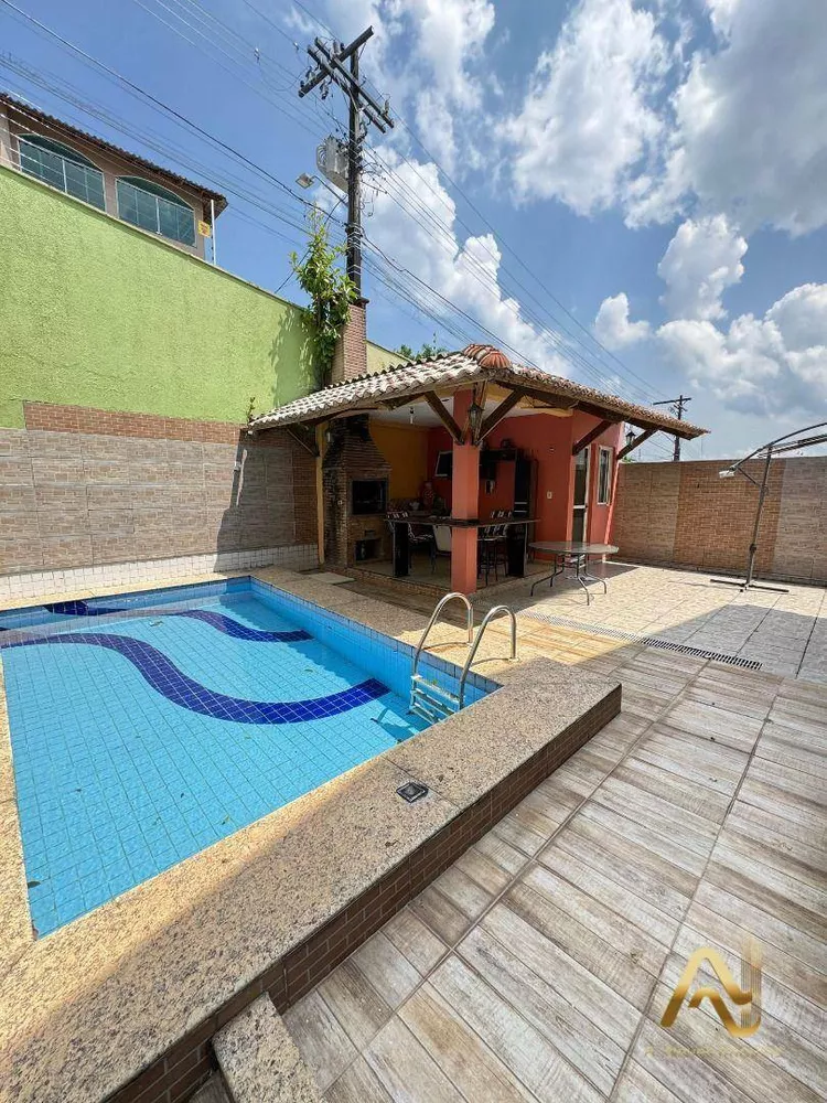 Casa de Condomínio, 4 quartos - Foto 1