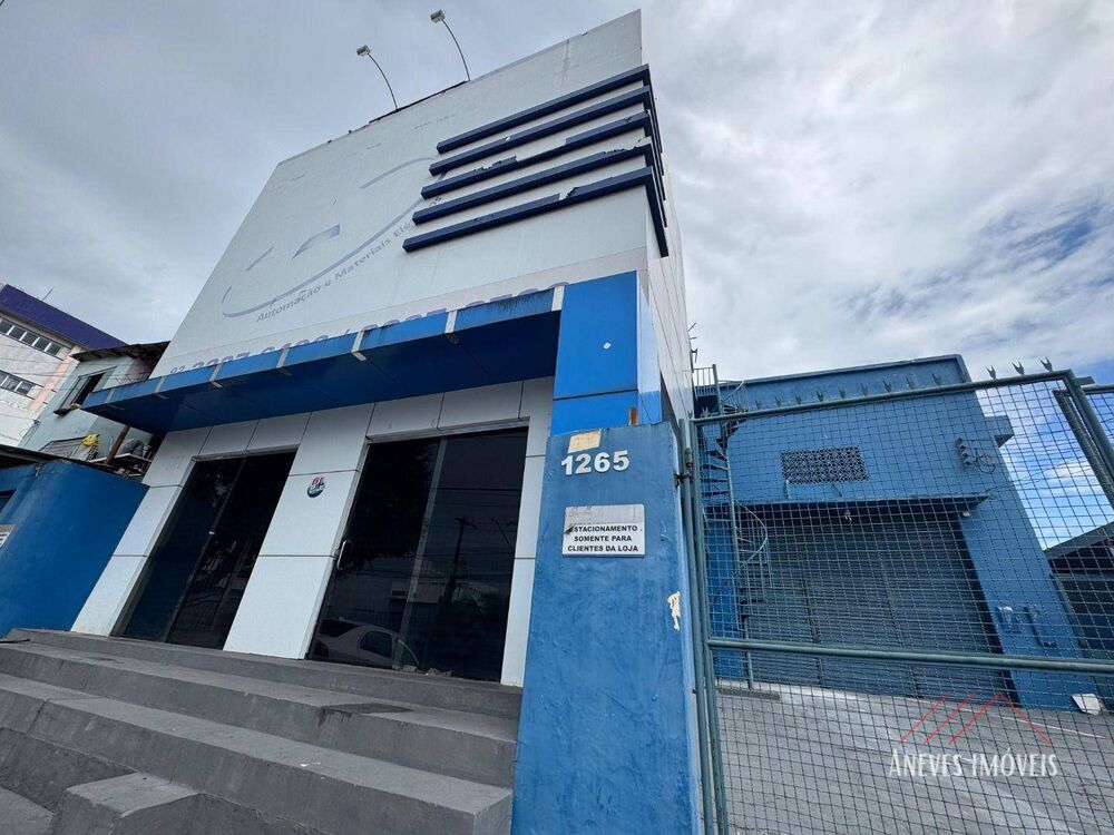 Prédio Inteiro, 1100 m² - Foto 1