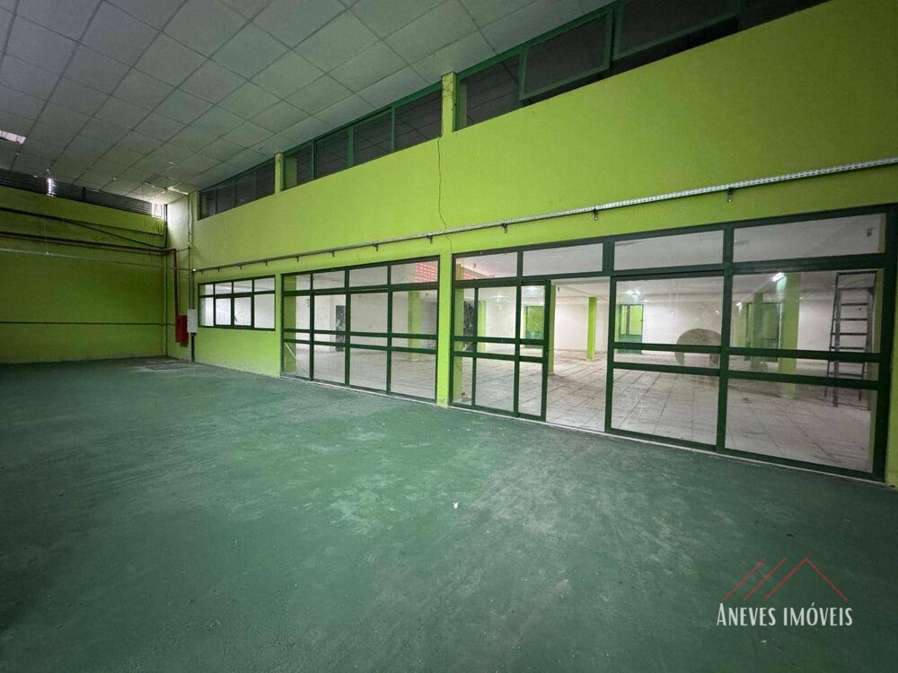 Prédio Inteiro para alugar, 2000m² - Foto 10