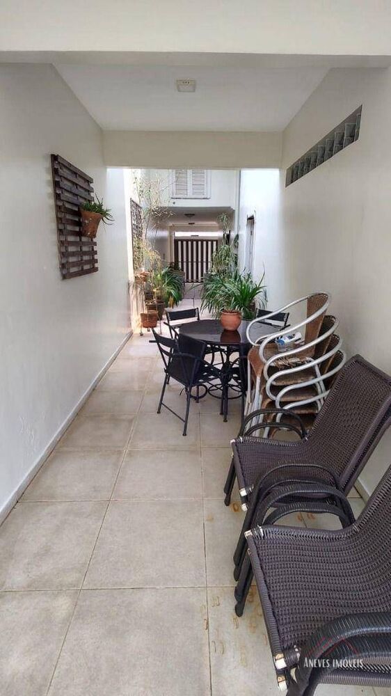 Casa, 3 quartos, 300 m² - Foto 8