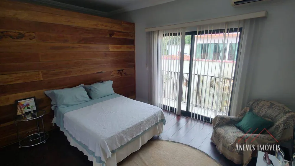 Casa, 3 quartos, 300 m² - Foto 12