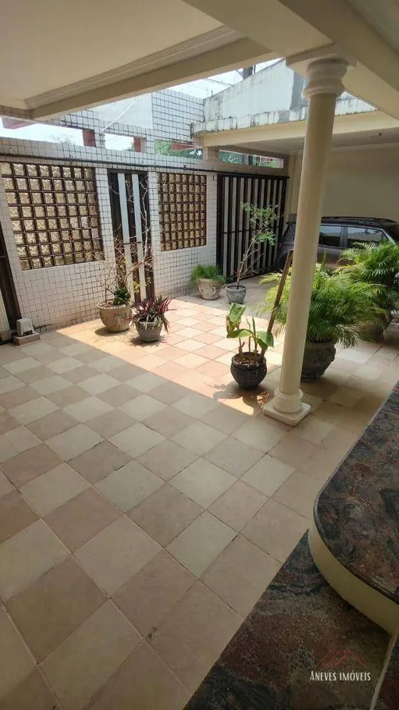 Casa, 3 quartos, 300 m² - Foto 2