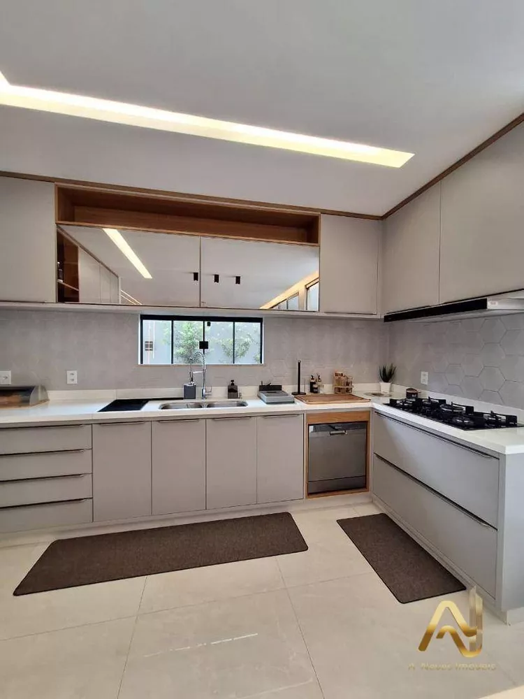 Casa de Condomínio, 4 quartos - Foto 1