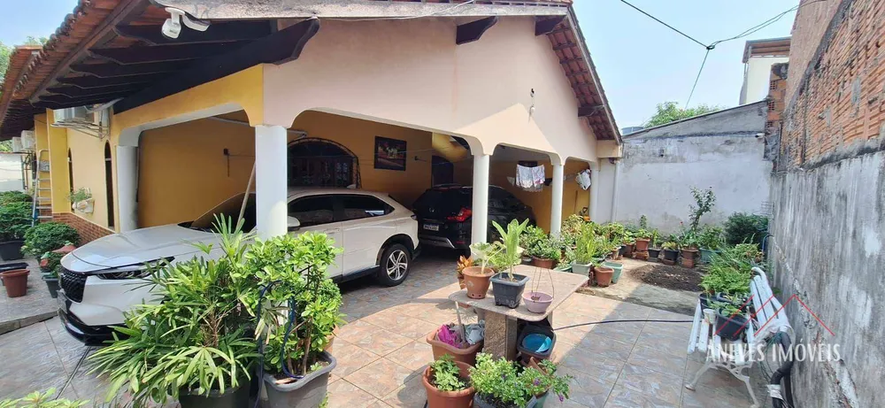 Casa, 3 quartos, 250 m² - Foto 13