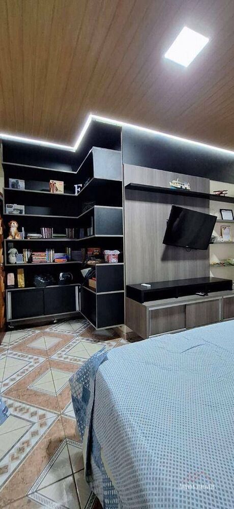Casa, 3 quartos, 250 m² - Foto 2