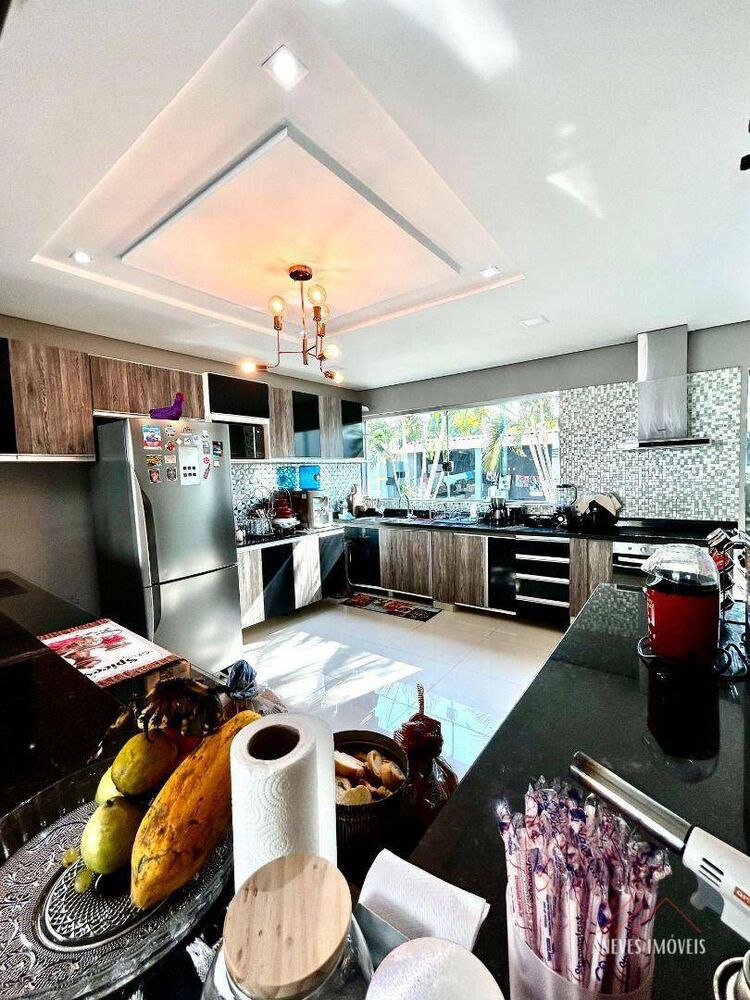 Casa, 3 quartos, 360 m² - Foto 12
