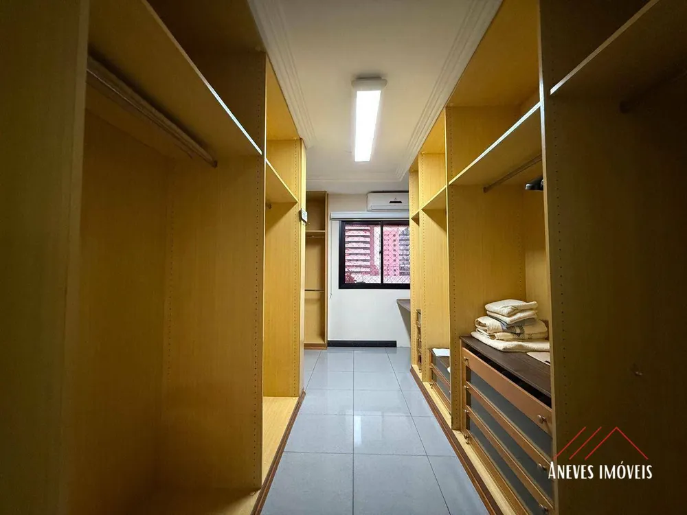 Apartamento, 3 quartos, 221 m² - Foto 10