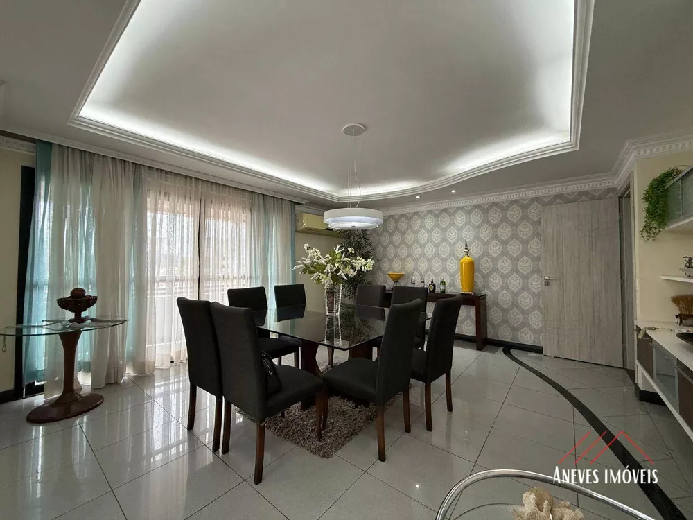Apartamento, 3 quartos, 221 m² - Foto 3