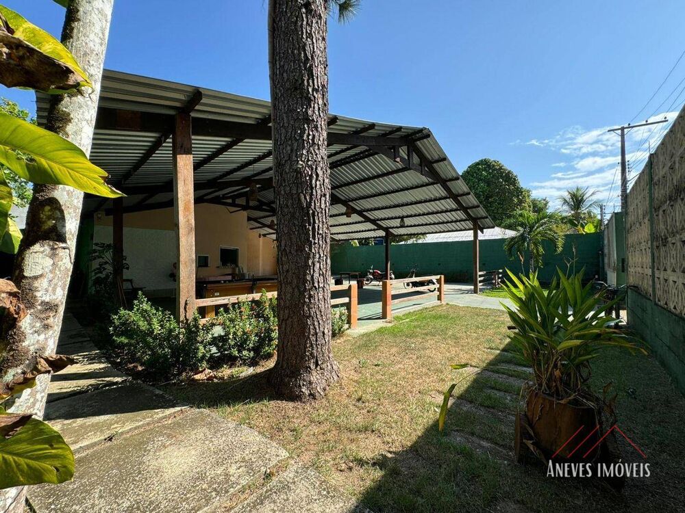 Pousada-Chalé à venda com 4 quartos, 336m² - Foto 1