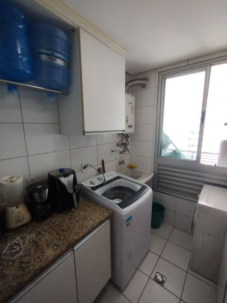 Apartamento à venda com 3 quartos, 93m² - Foto 5