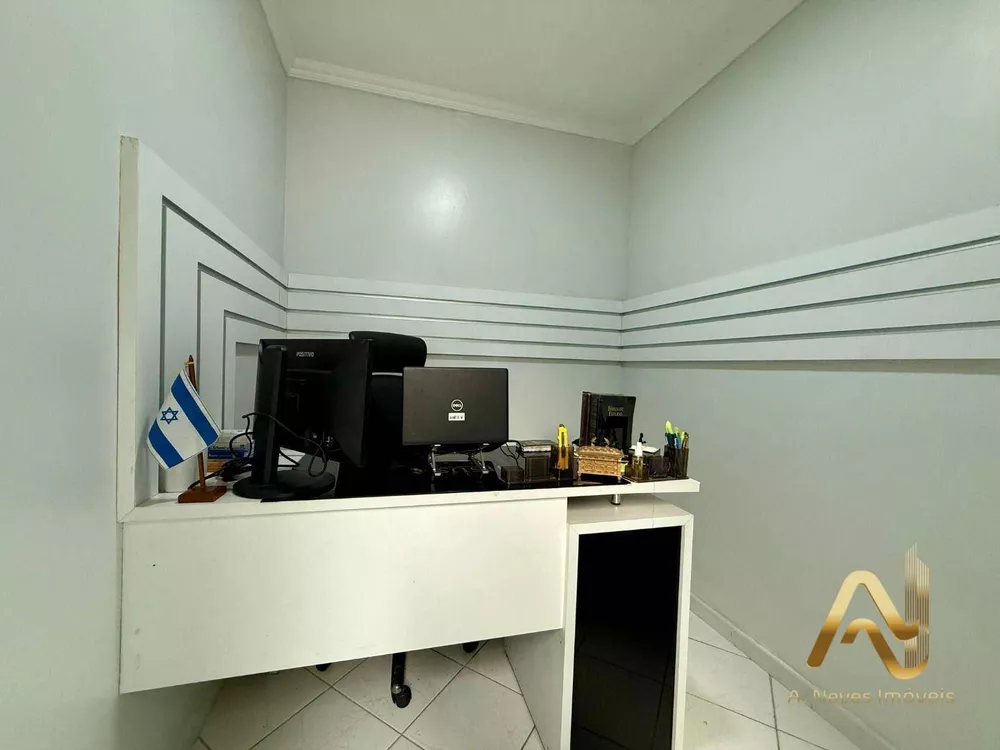 Casa, 3 quartos, 230 m² - Foto 2