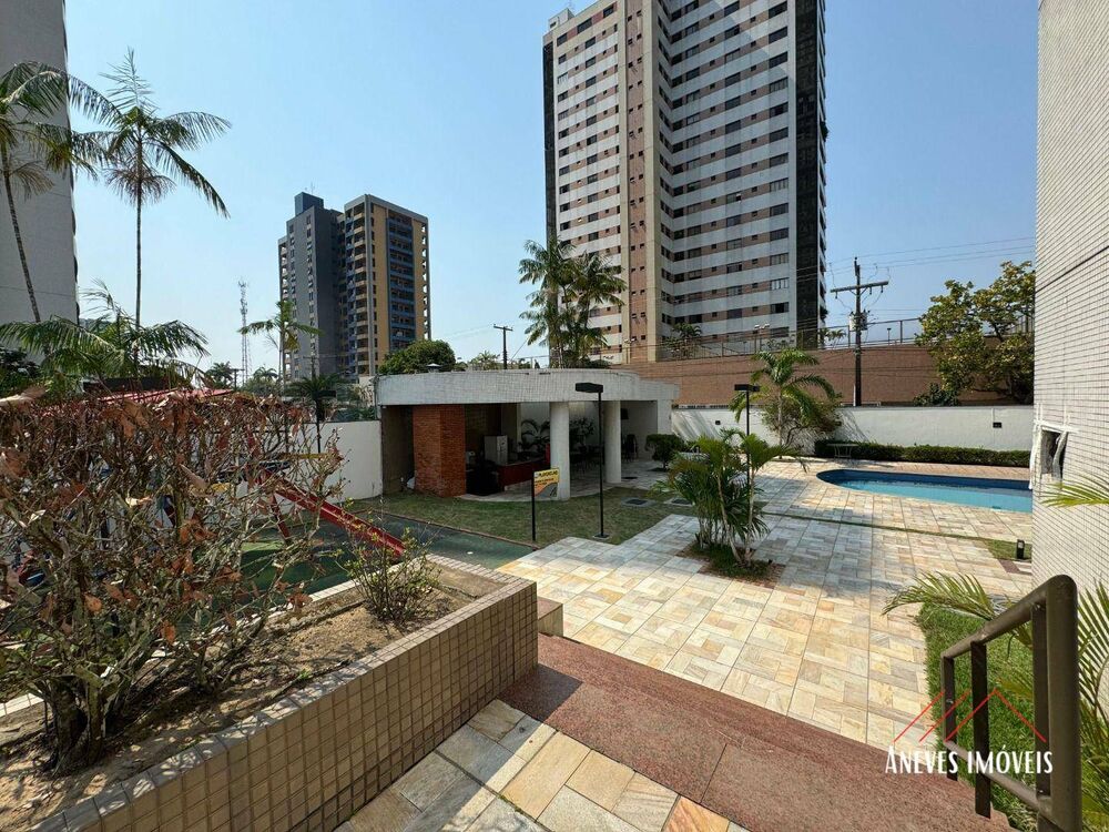 Apartamento à venda com 4 quartos, 165m² - Foto 9