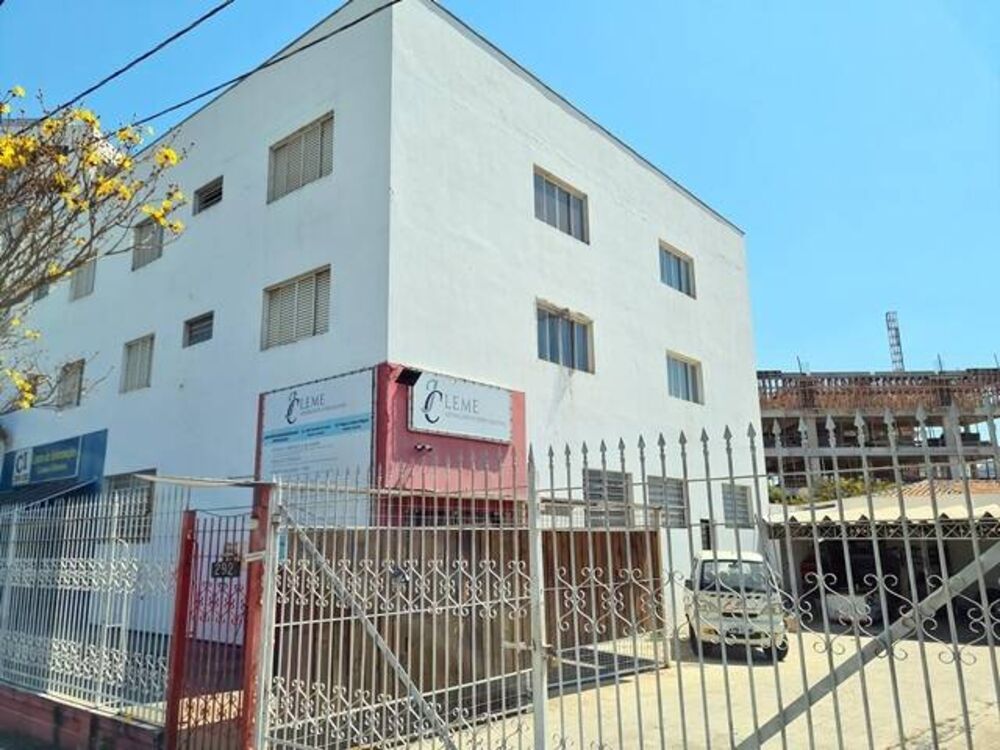 Loteamento e Condomínio, 1100 m² - Foto 1