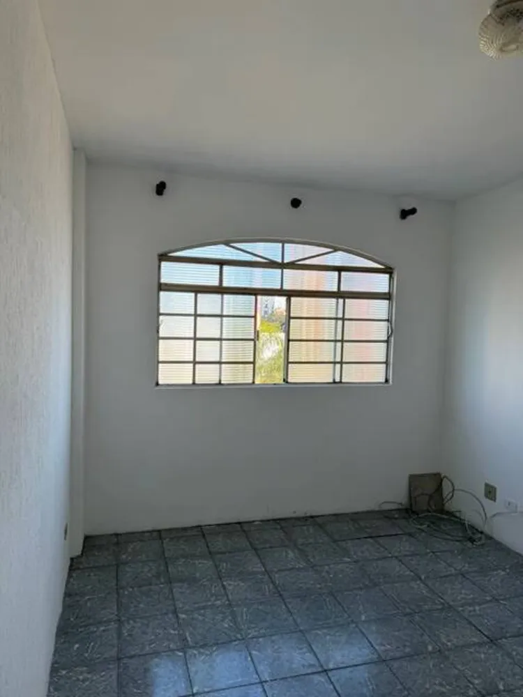 Apartamento, 3 quartos, 80 m² - Foto 2