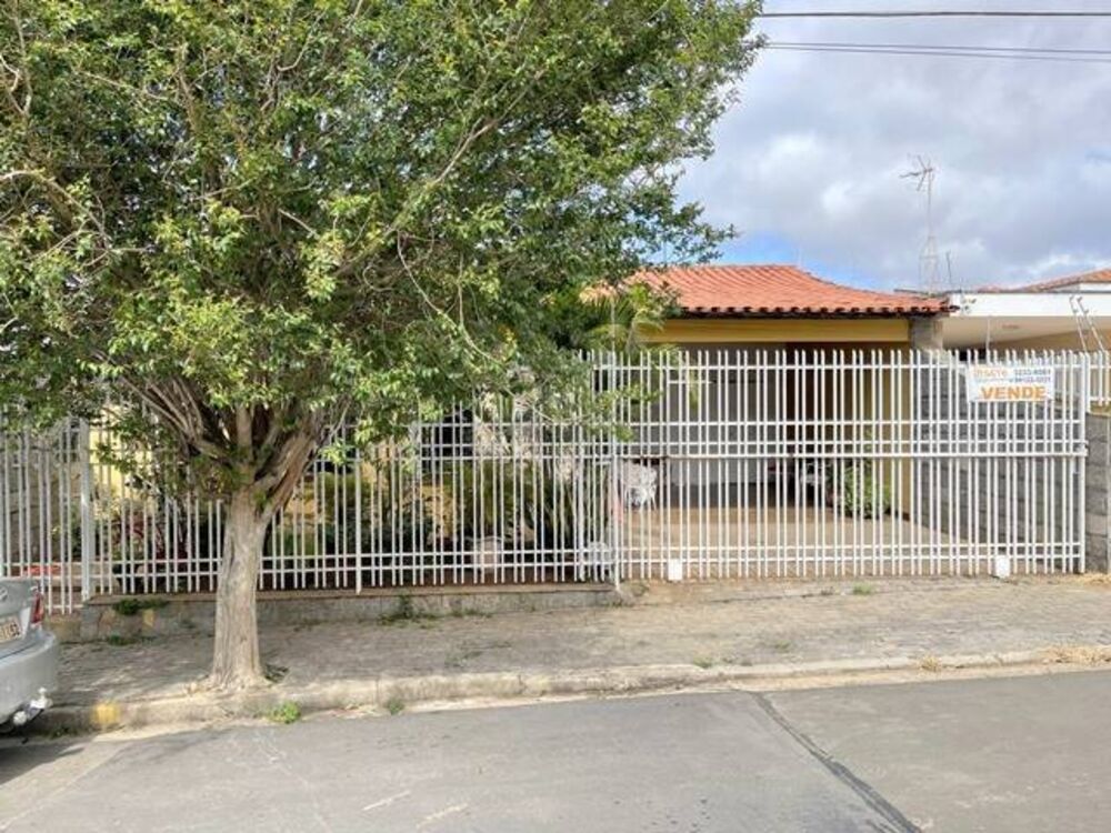 Casa, 3 quartos, 180 m² - Foto 1