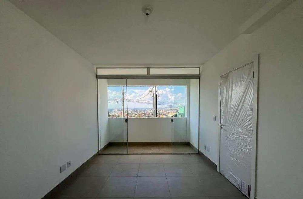 Apartamento, 3 quartos, 100 m² - Foto 2
