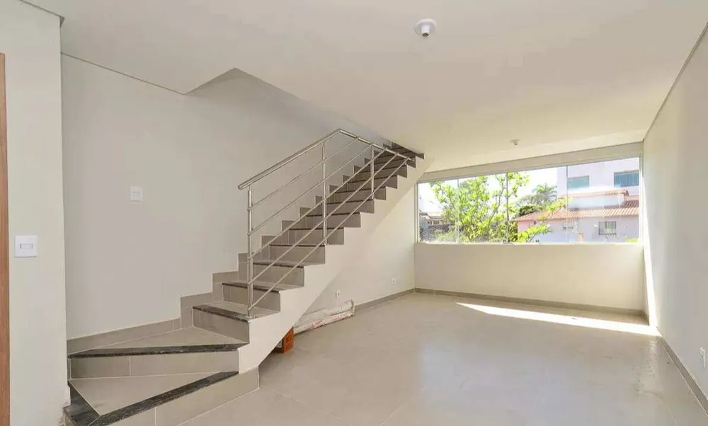 Cobertura, 3 quartos, 166 m² - Foto 2