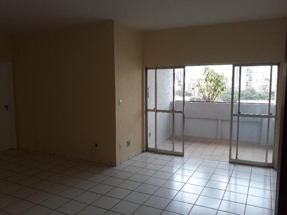Apartamento à venda com 3 quartos, 90m² - Foto 1