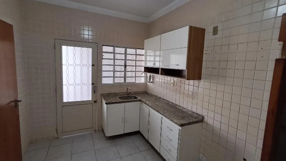 Casa, 3 quartos, 275 m² - Foto 16