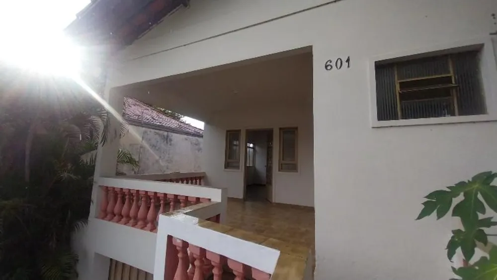 Casa, 3 quartos, 190 m² - Foto 1