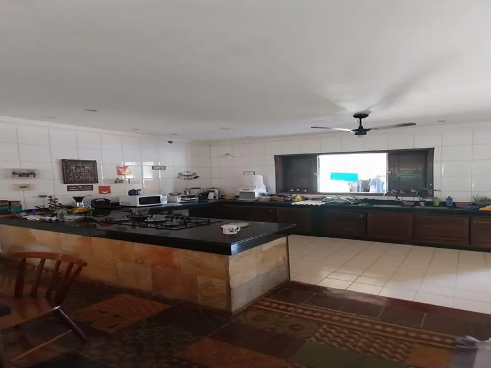 Casa, 4 quartos, 363 m² - Foto 2
