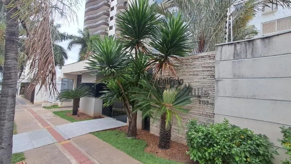 Apartamento, 4 quartos, 250 m² - Foto 1
