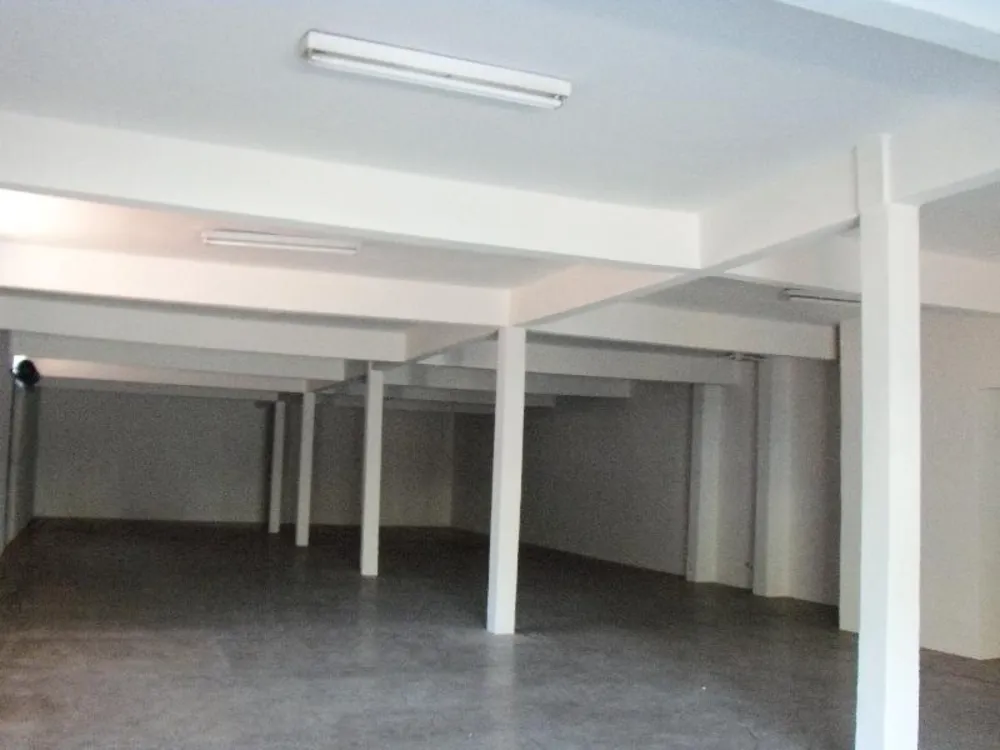Loja-Salão, 720 m² - Foto 1