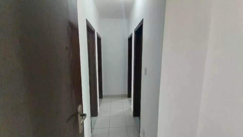 Apartamento para alugar com 3 quartos, 78m² - Foto 4