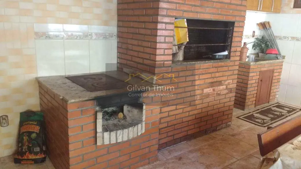 Casa, 4 quartos, 230 m² - Foto 3