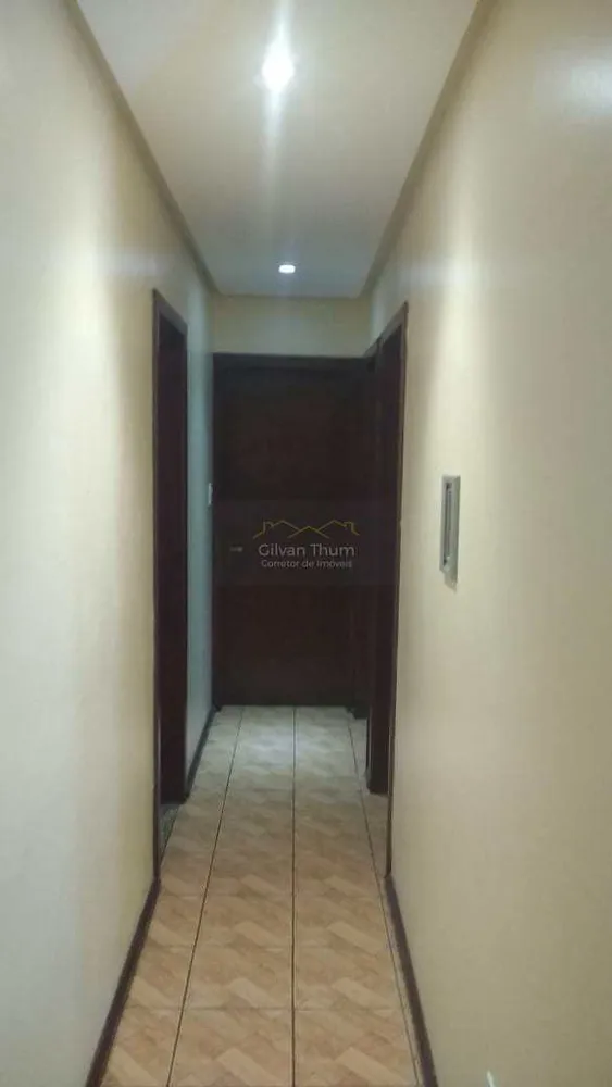 Casa, 4 quartos, 230 m² - Foto 1