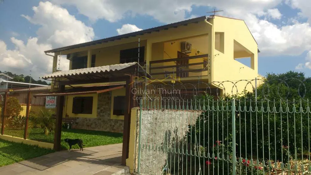 Casa, 4 quartos, 230 m² - Foto 2