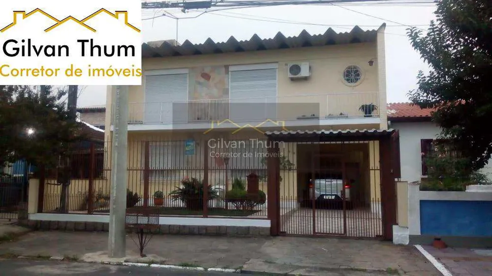 Casa, 3 quartos, 232 m² - Foto 1