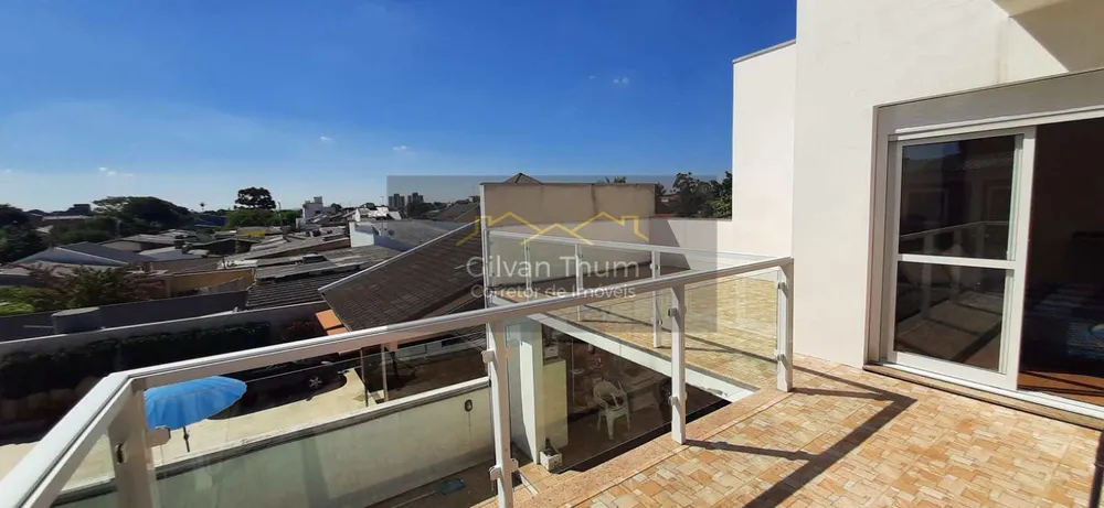 Casa, 4 quartos, 240 m² - Foto 11