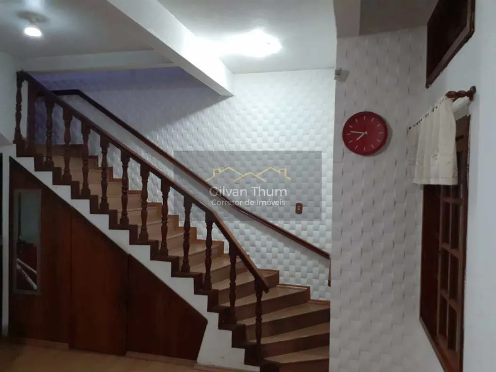 Casa, 3 quartos, 215 m² - Foto 1