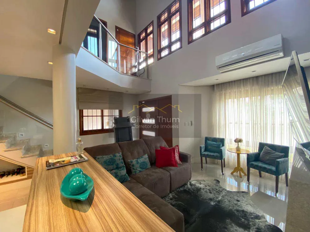 Casa, 3 quartos, 200 m² - Foto 1