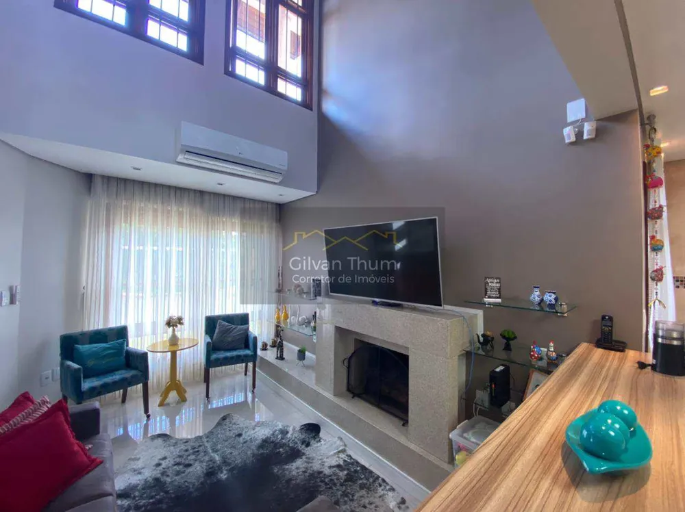 Casa, 3 quartos, 200 m² - Foto 2