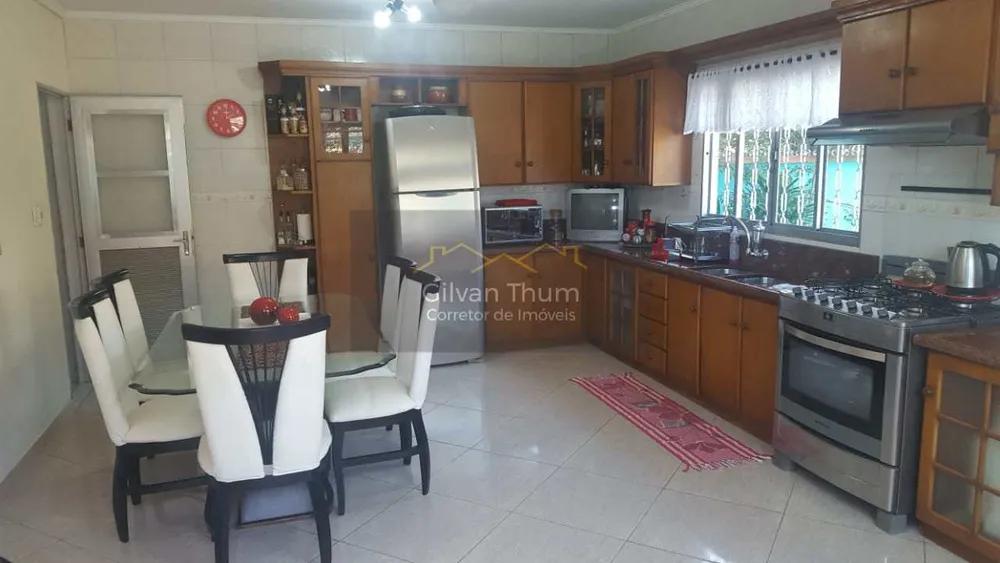 Casa, 3 quartos, 200 m² - Foto 4