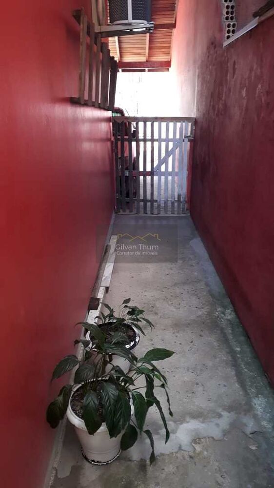 Casa à venda com 2 quartos, 90m² - Foto 12