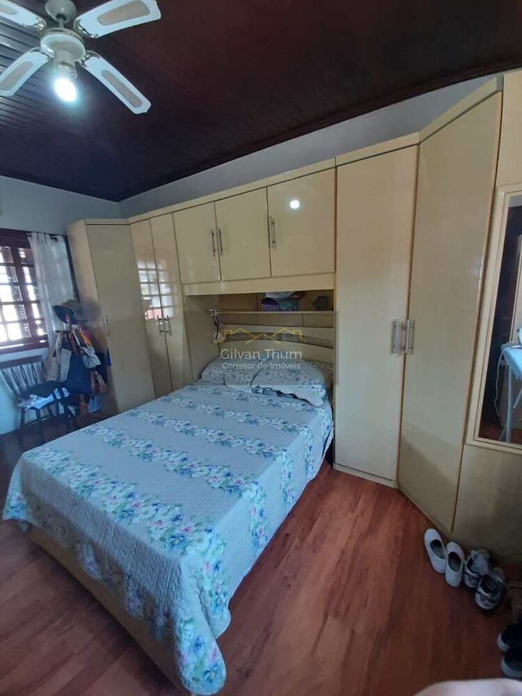 Casa à venda com 2 quartos, 140m² - Foto 13