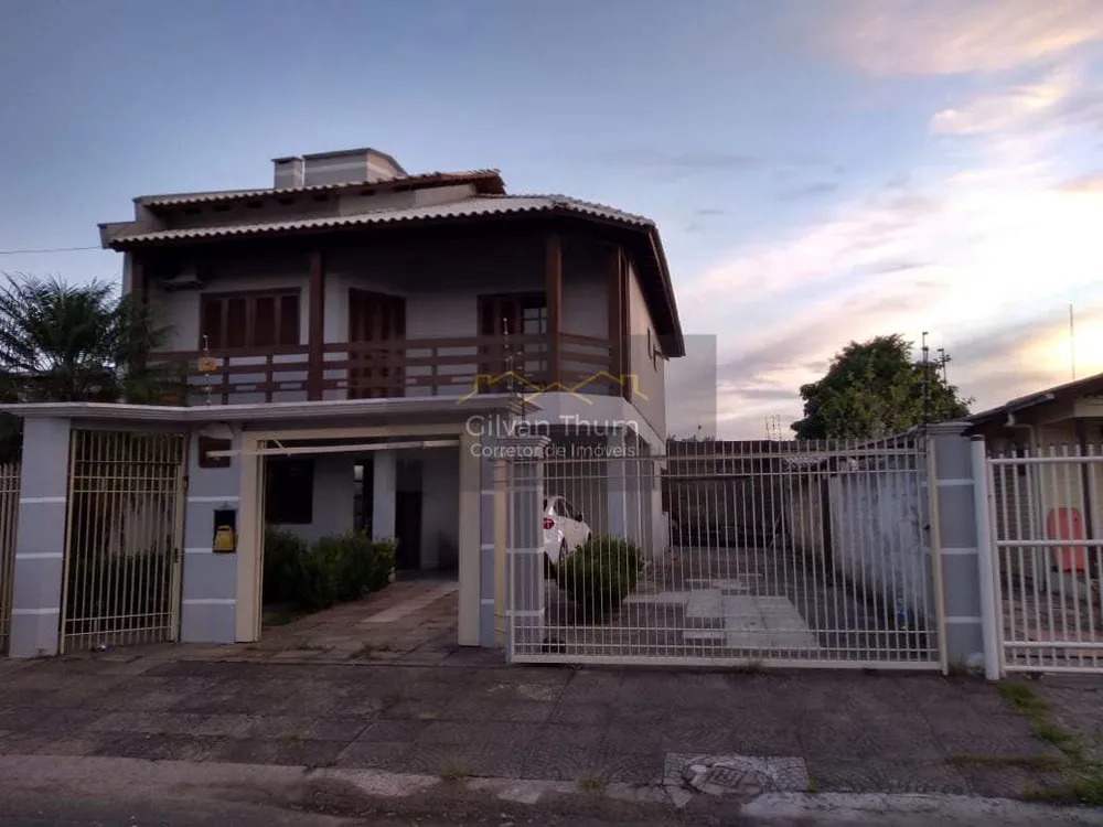 Casa, 3 quartos, 210 m² - Foto 2