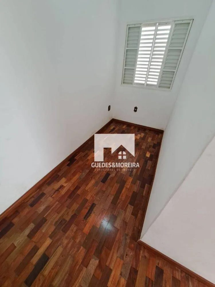 Casa, 4 quartos, 217 m² - Foto 4