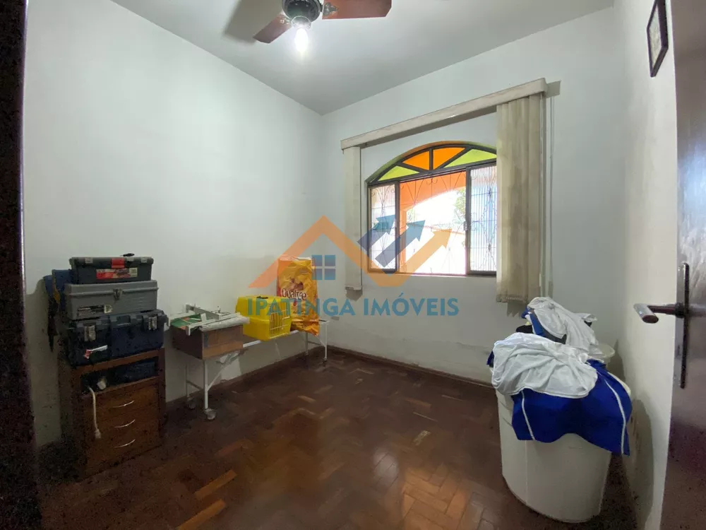 Casa, 4 quartos, 240 m² - Foto 3