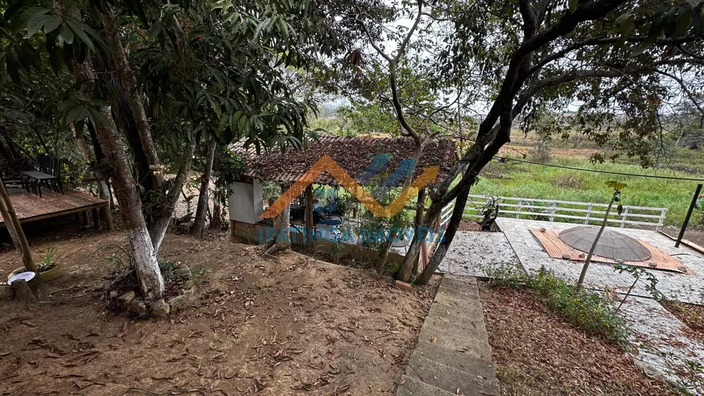 Chácara, 2 quartos, 2400 m² - Foto 1