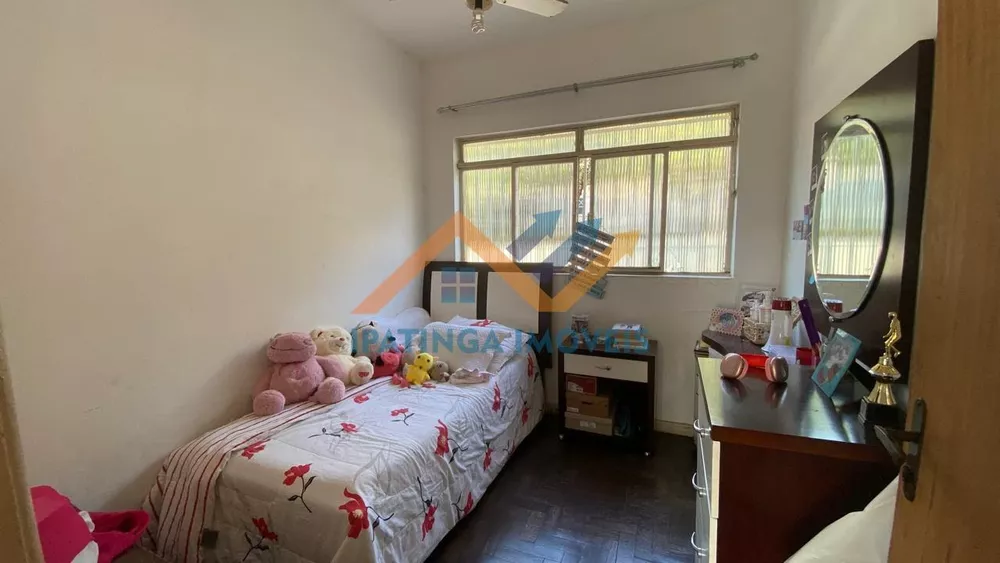 Casa, 3 quartos, 327 m² - Foto 1