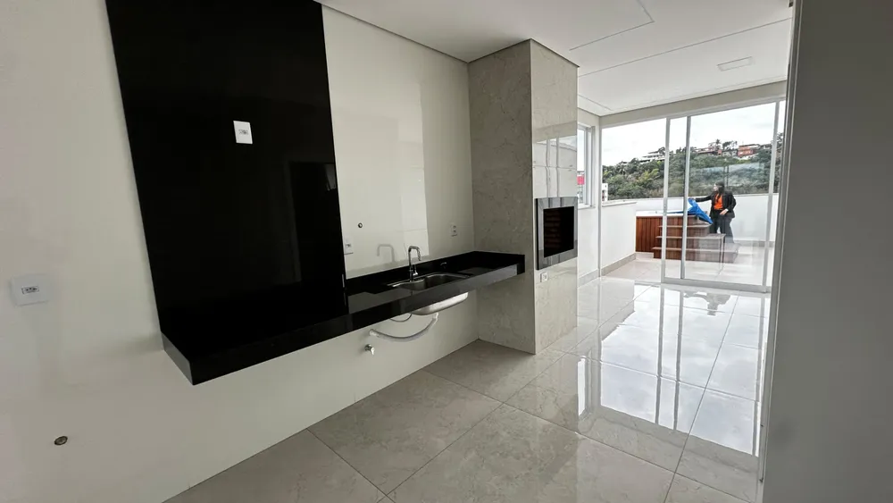 Apartamento, 3 quartos, 244 m² - Foto 2
