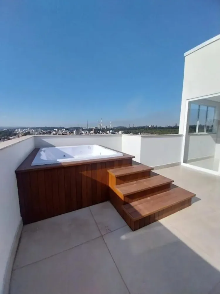 Apartamento, 3 quartos, 244 m² - Foto 1