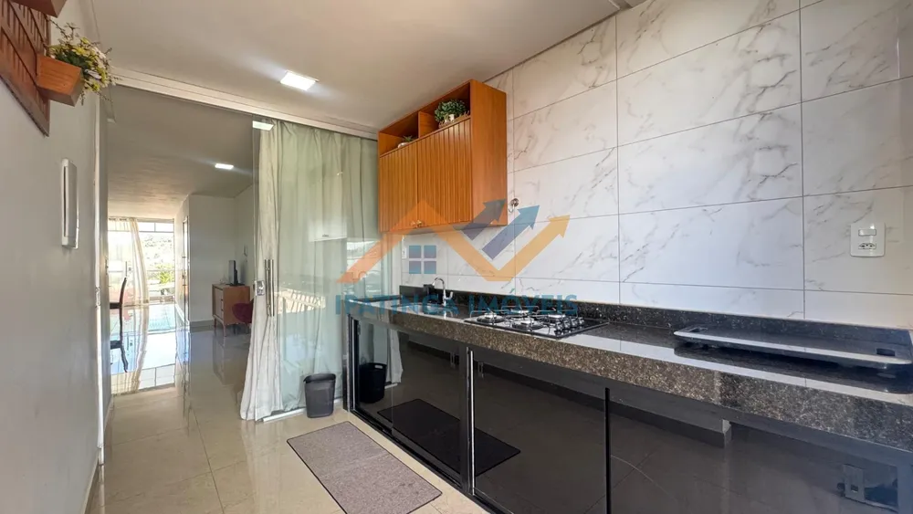Cobertura, 3 quartos, 220 m² - Foto 3